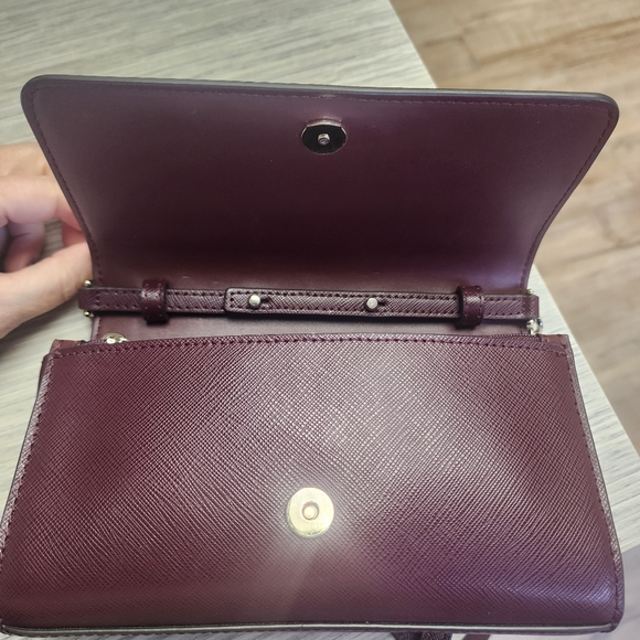 Crossbody - Picture 3 of 5